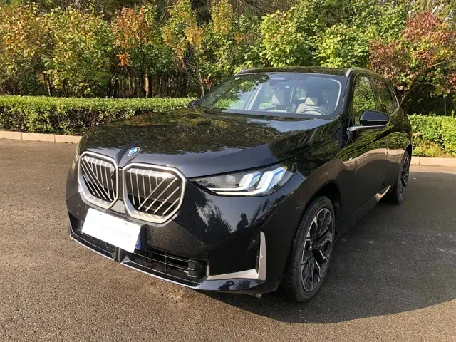 Фотография автомобиля — BMW X3