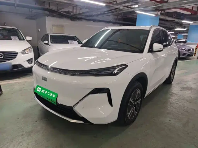 Фотография автомобиля — Geely Galaxy Starship 7 EM-i