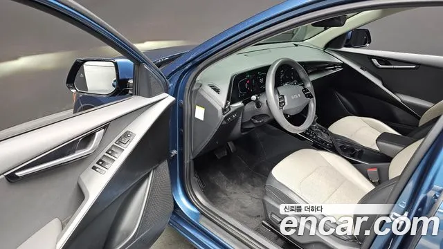 Kia Niro The All New Niro Prestige — Фото автомобиля 11