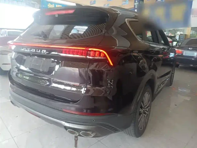 Jetour X70 Plus — Фото автомобиля 6