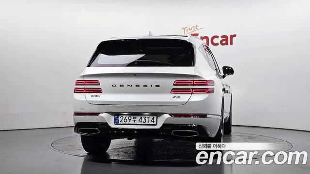Genesis GV80 — Фото автомобиля 4