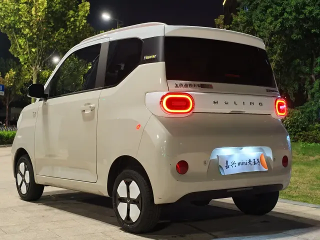 Wuling Hongguang Mini EV — Фото автомобиля 4