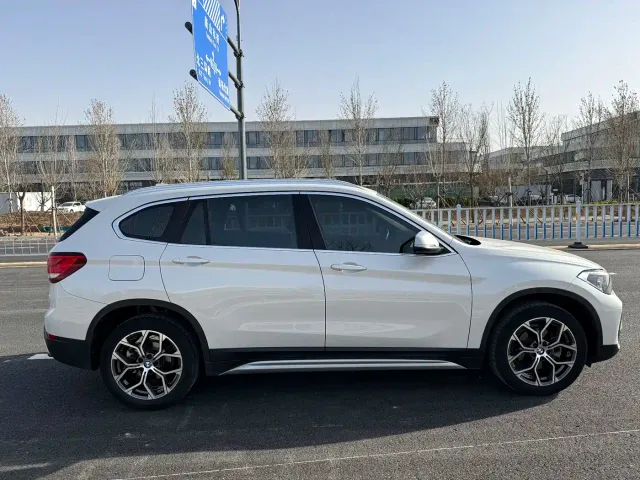 BMW X1 — Фото автомобиля 10