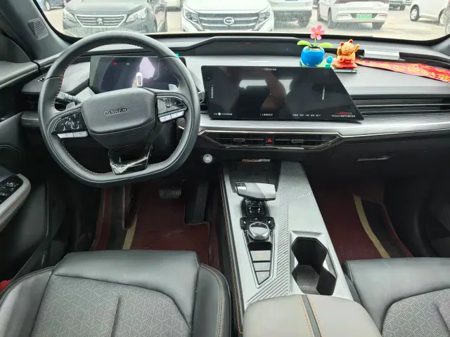 Changan Z6 — Фото автомобиля 8
