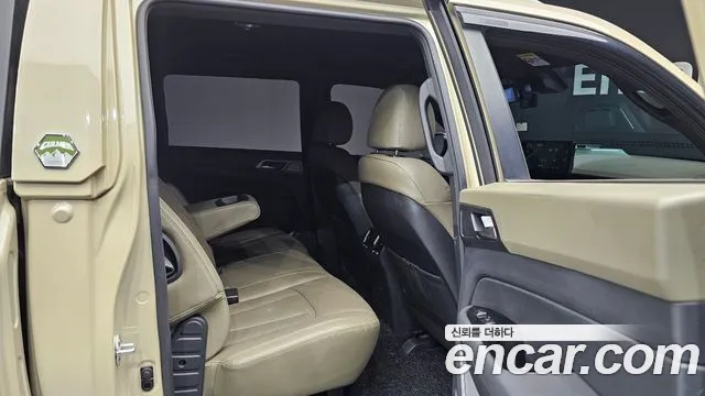 KG_Mobility_Ssangyong Rexton — Фото автомобиля 11