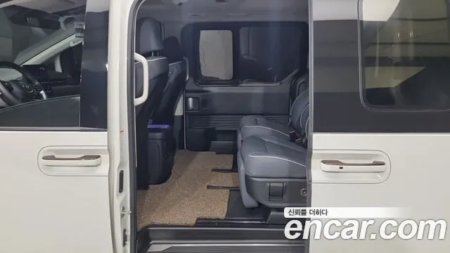 Hyundai Staria — Фото автомобиля 7