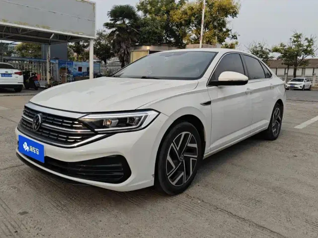 Фотография автомобиля — Volkswagen Sagitar
