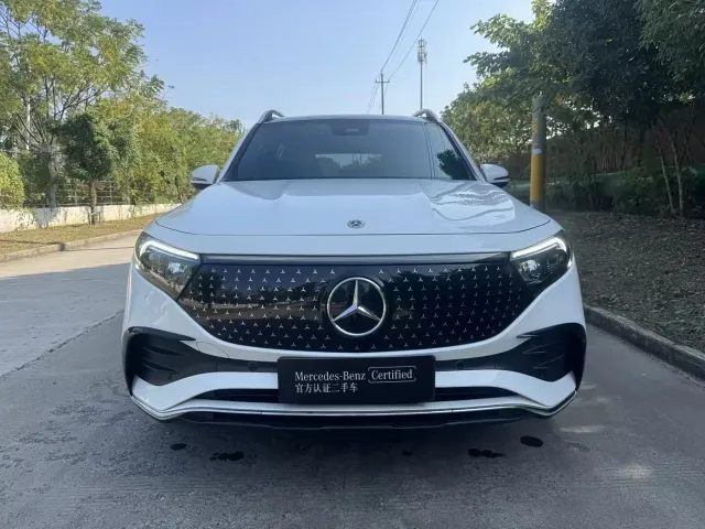 Mercedes-Benz EQB — Фото автомобиля 6