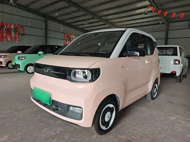Фотография автомобиля — Wuling Hongguang Mini EV