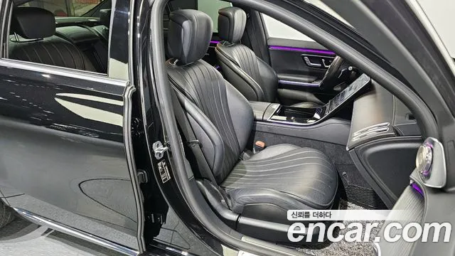 Mercedes-Benz S-Class S-класс W223 — Фото автомобиля 12