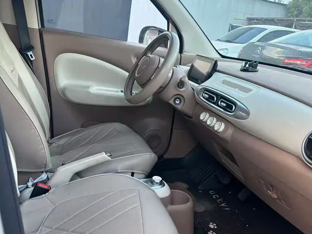 Wuling Hongguang Mini EV — Фото автомобиля 7