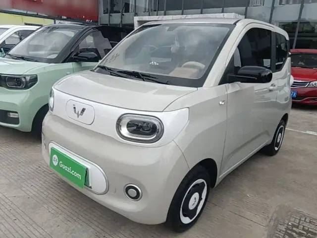 Фотография автомобиля — Wuling Hongguang Mini EV