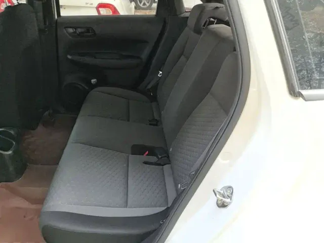 Honda Fit — Фото автомобиля 16