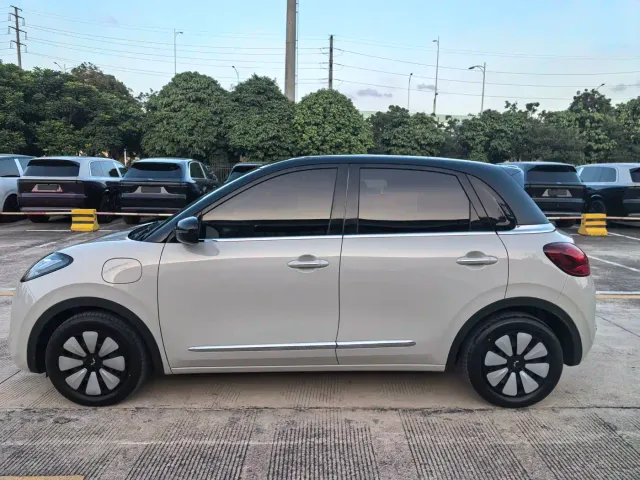 Wuling Bingo — Фото автомобиля 4