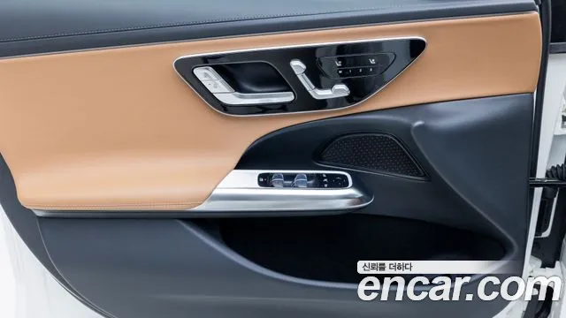 Mercedes-Benz E-Class W214 — Фото автомобиля 15