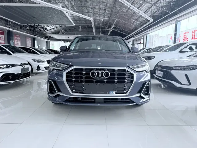 Audi Q3 — Фото автомобиля 2