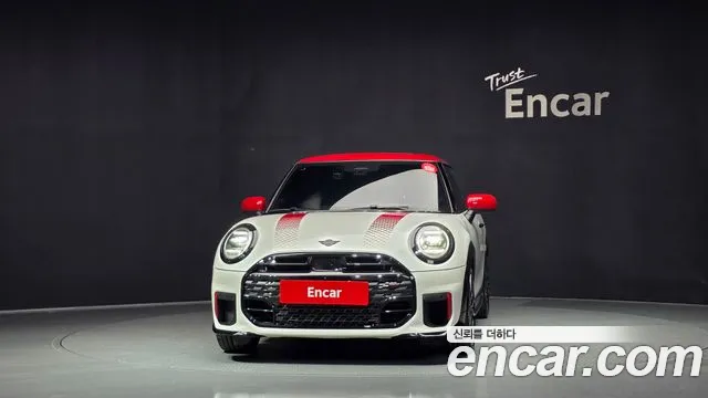Mini Cooper — Фото автомобиля 3