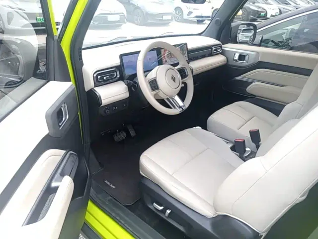 Baojun Yep — Фото автомобиля 15