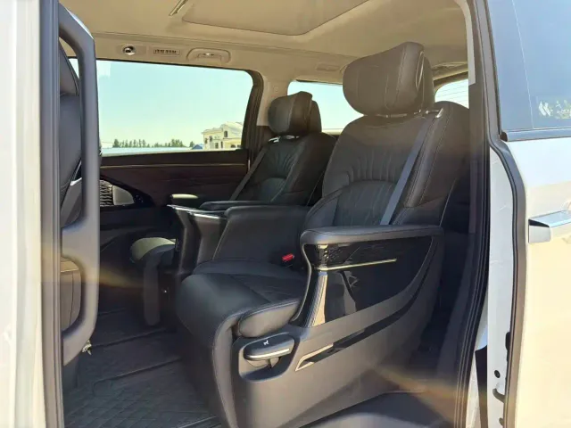 GAC Trumpchi M8 — Фото автомобиля 9