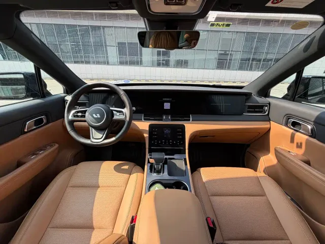 Li Auto ONE — Фото автомобиля 5