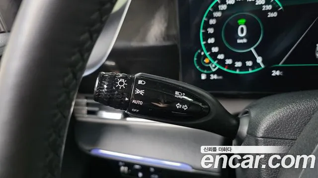 Hyundai Grandeur (New) Hybrid — Фото автомобиля 27