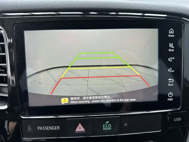 Mitsubishi Outlander — Фото автомобиля 16
