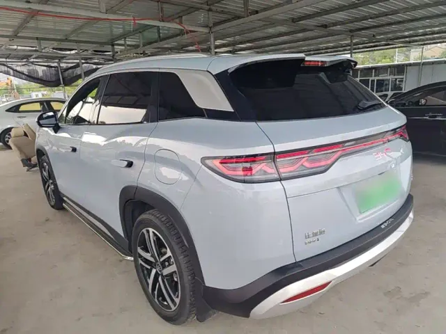 BYD Song L DM-i — Фото автомобиля 4