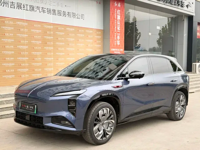 Фотография автомобиля — Hongqi Tian Gong 08