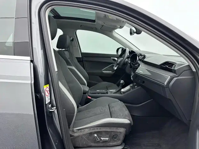 Audi Q3 — Фото автомобиля 12