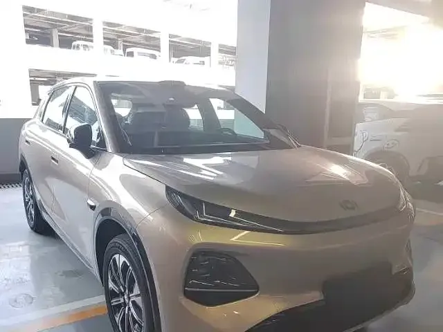 Changan Qiyuan Changan Qiyuan Q05 — Фото автомобиля 3