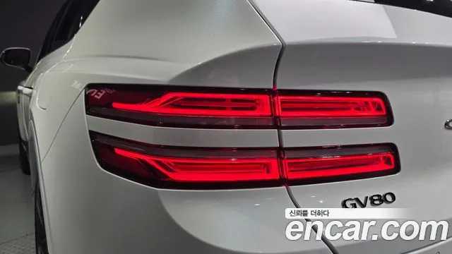 Genesis GV80 — Фото автомобиля 8