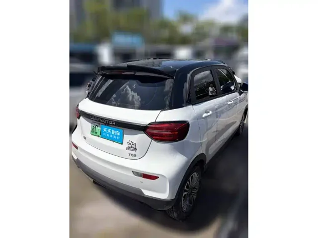 Leapmotor T03 — Фото автомобиля 2