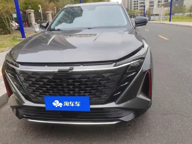 Changan Z6 — Фото автомобиля 2