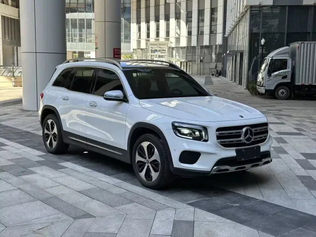 Mercedes-Benz GLB-Class — Фото автомобиля 3
