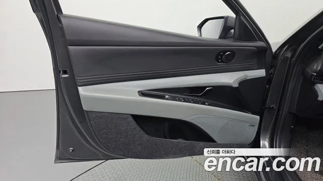 Hyundai AVANTE Новый Avante (CN7) — Фото автомобиля 22