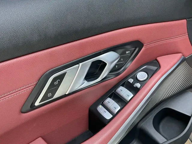 BMW 3 Series — Фото автомобиля 15