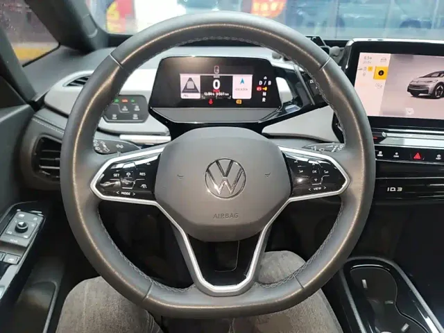 Volkswagen ID.3 — Фото автомобиля 10