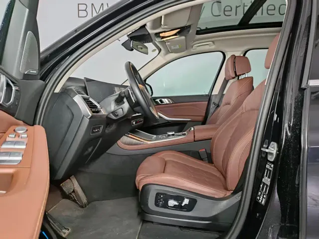BMW X7 — Фото автомобиля 15
