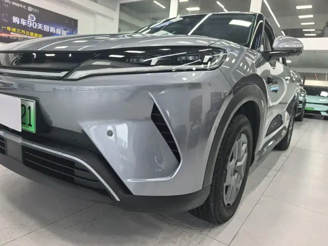 BYD Yuan UP — Фото автомобиля 4