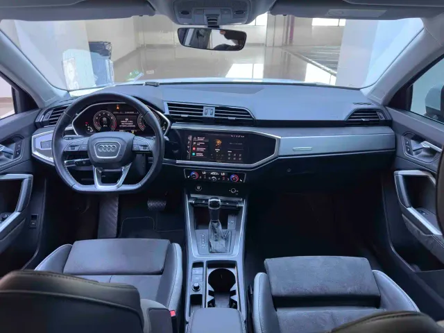 Audi Q3 — Фото автомобиля 20
