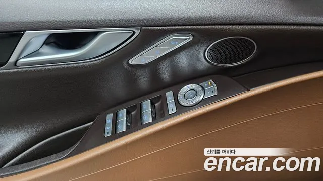Genesis G80 Бензин 2.5 турбо 2WD — Фото автомобиля 25
