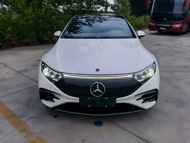 Mercedes-Benz EQS — Фото автомобиля 2