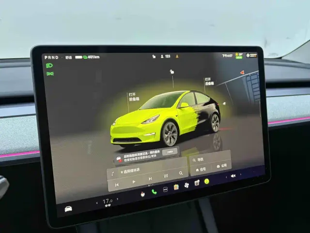 Tesla Model Y — Фото автомобиля 22