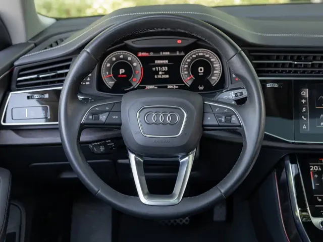 Audi Q8 — Фото автомобиля 15
