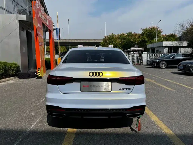 Audi A4L — Фото автомобиля 6