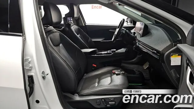Kia EV6 Long Range — Фото автомобиля 10