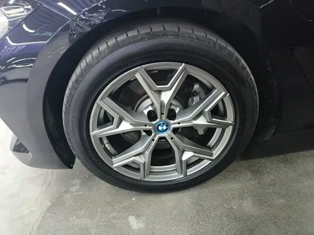 BMW i3 — Фото автомобиля 22