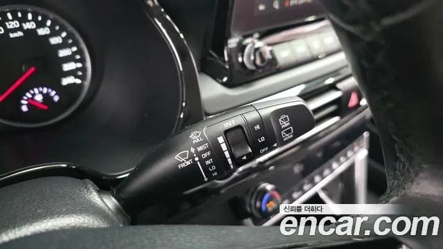 Kia Seltos Seltos Бензин 1.6 турбо 2WD — Фото автомобиля 26