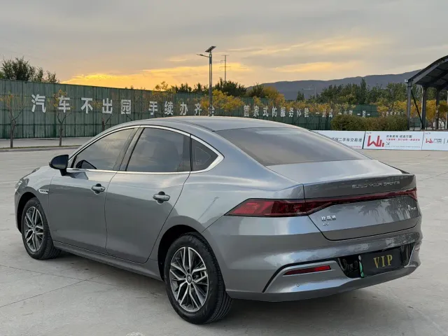 BYD Qin PLUS — Фото автомобиля 23
