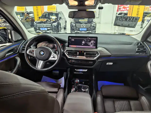 BMW BMW X3 2023 xDrive30i Leading M Night Package — Фото автомобиля 14